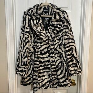 Vintage Metro Style Women’s 16 Double Breasted Zebra Trench Coat Belted